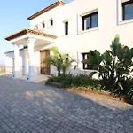 With Pool And Stunning 180 Degrees View Willa Mijas