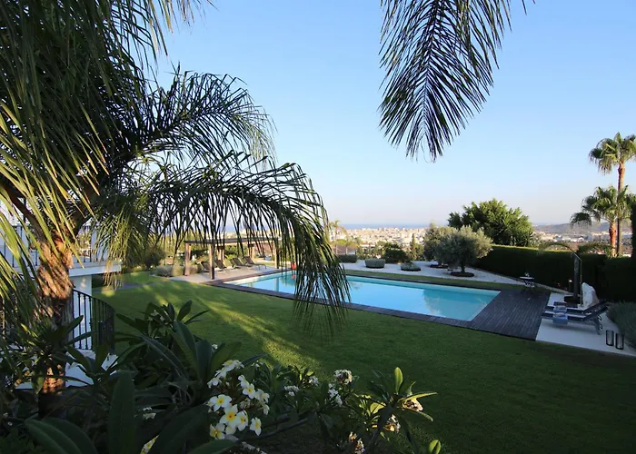 With Pool And Stunning 180 Degrees View וילה *